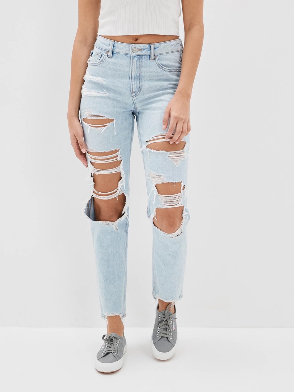 American Eagle Ripped Mom Jeans in Indigo Shatter Size 8
